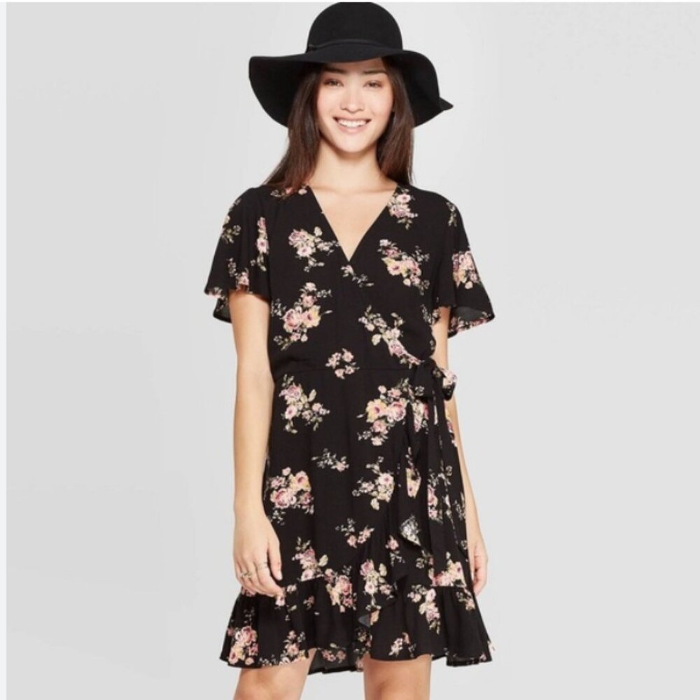 ⭐️ V Neck Floral Flutter Picnic Summer Boho Bohemian Classy Hippie Mini Dress
